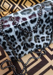 Clutch With Chain