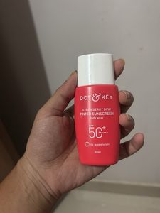 Dot & Key Tinted Sunscreen SPF 50+