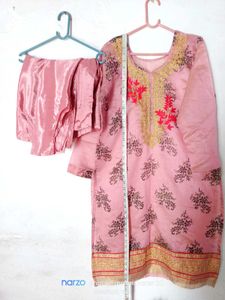 Very Beautiful Chandra Chandri Designer Sut