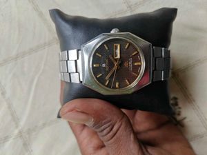 vintage Ricoh Watch - Classic Style