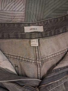 Grey Wash Relaxed Fit Jeans