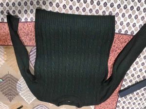 Green Knit Sweater 38-40 medium to large impo