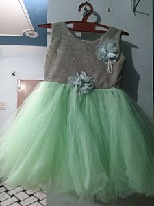 Net Frock New Condition