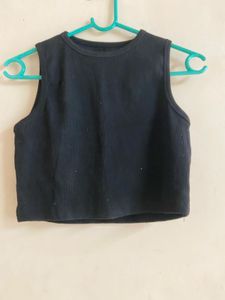 Black Ribbed Cropped Tank Top