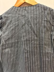 Beautiful Striped  crop shirt