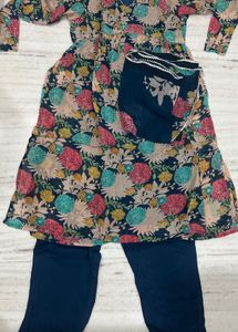 Beautiful Floral Print Kurta Set