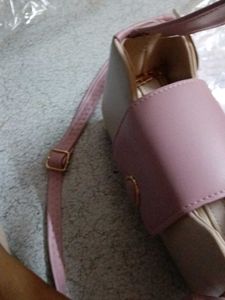 Chic Two-Tone Shoulder Bag