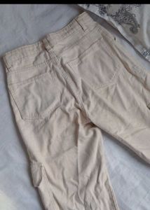 Beige Flared Cargo Jeans 👖