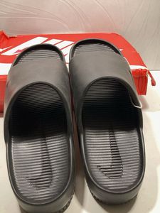 Nike Calm Men's Slides UK-9 ORIGINAL