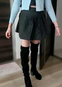 Chic Black Platform Knee-High Boots