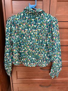 Chic Floral Print Blouse