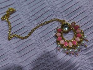 Exquisite Pearl &amp; Kundan Maang Tikka