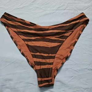 ⚛️ Trendy Zebra Print Bikini Bottom