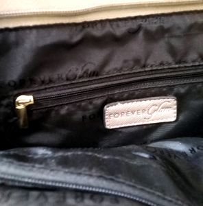 🔴Free🎁With Forever Hand Bag