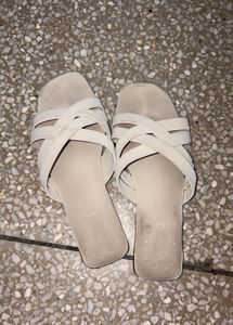 Stylish Beige Criss-Cross Strap Sandals