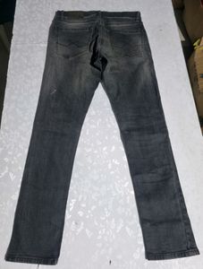 Trendy Men's Wrogn Jeans