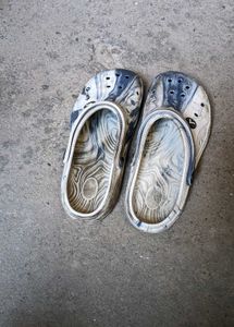 Comfortable Swirl Print Clogs