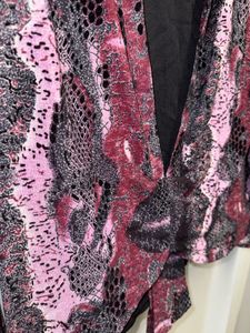 Stylish Women's Blouse with Intricate Design