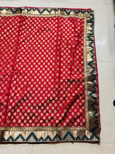 Elegant Red &amp; Gold Banarasi Silk Saree