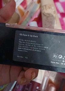 Makeup Bundle(Free makeu