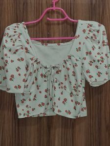 crop top