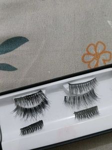 Huda Beauty Eyeshadow Palette