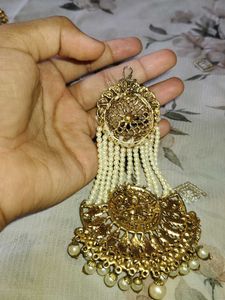 Elegant Gold &amp; Pearl Jewellery Set