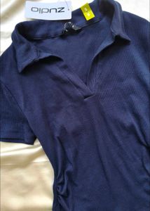 Ribbed collared top