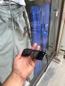 Stylish Black Square Sunglasses