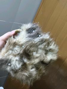 Pinterest inspired Fluffy Faux Fur sling bag