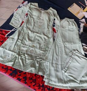 Elegant Mint Green Embroidered Kurta Set