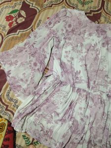 Beautiful Floral Print top❤️