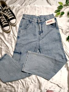 Light Wash Wide Leg Jeans