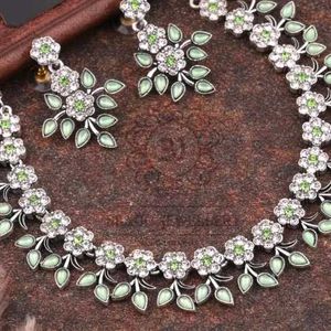 green Necklace & Earring Set