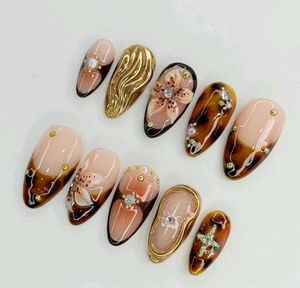 Exquisite Floral &amp; Tortoiseshell Press-On Nails