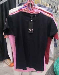 ZARA Black T-Shirt