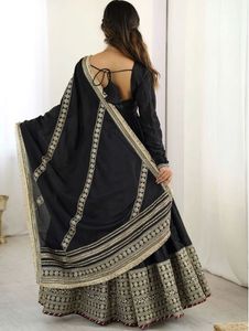 Elegant Black Embroidered Anarkali🧿👀
