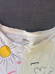 White T-Shirt "Fun in the Sun"