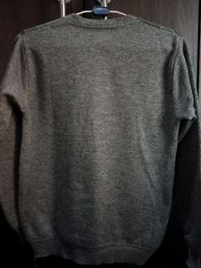 California Vibes V-Neck Sweater