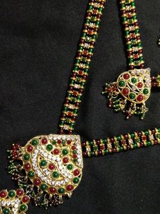 Necklace With Earrings And Ticka