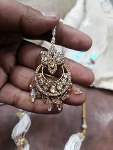 Exquisite Kundan &amp; Pearl Necklace Set