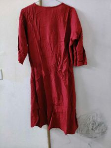 Embroidered Maroon Kurta