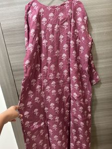 Embroidered Pink Floral Kurta with leggy and dupat