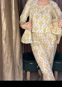 Stylish pure cotton Printed Blazer set