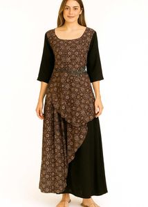 Elegant Indo-Western Layered Dress 🌿