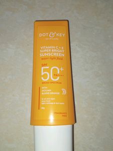 Dot And Key Vitamin C +E Super Bright Sunscreen