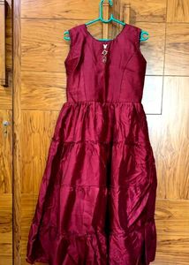 maroon dress