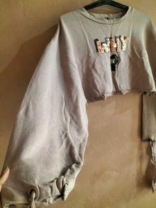 Cropped Sweatshirt