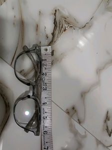Specs Frame
