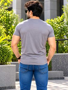 Men's Grey T-Shirt with Vertical Stripe Detail